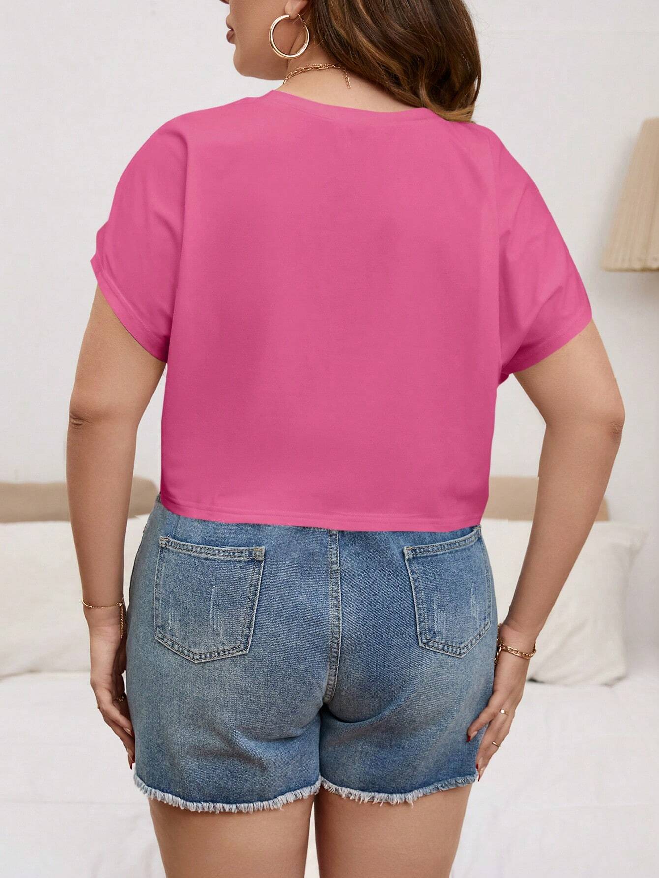 Plus Size Women's Vibrant Pink Casual T-Shirt