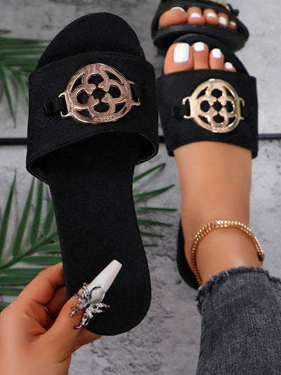 Khaki Embroidered Flower Flat Sandals for Effortless Style