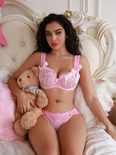 Charming Pink Lace Underwire Bra for Everyday Elegance
