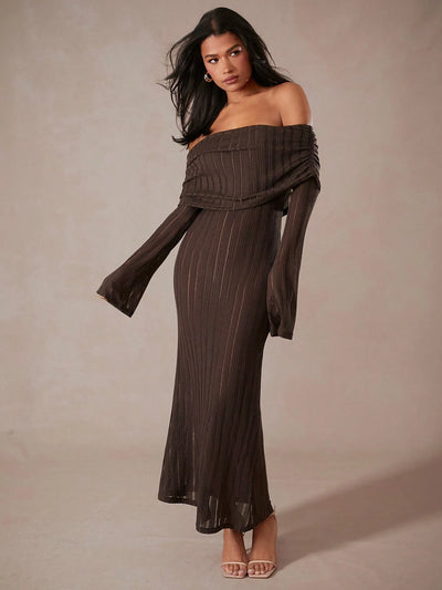 Elegant Off-Shoulder Bodycon Maxi Dress