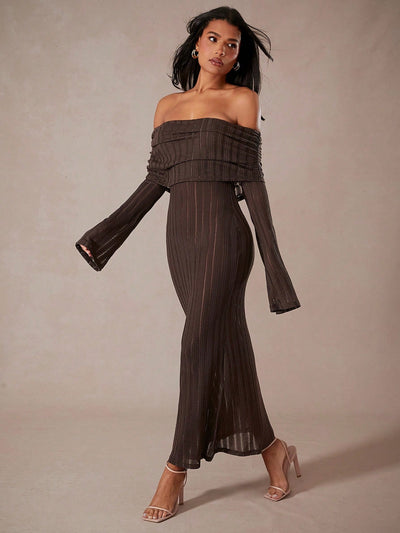 Elegant Off-Shoulder Bodycon Maxi Dress