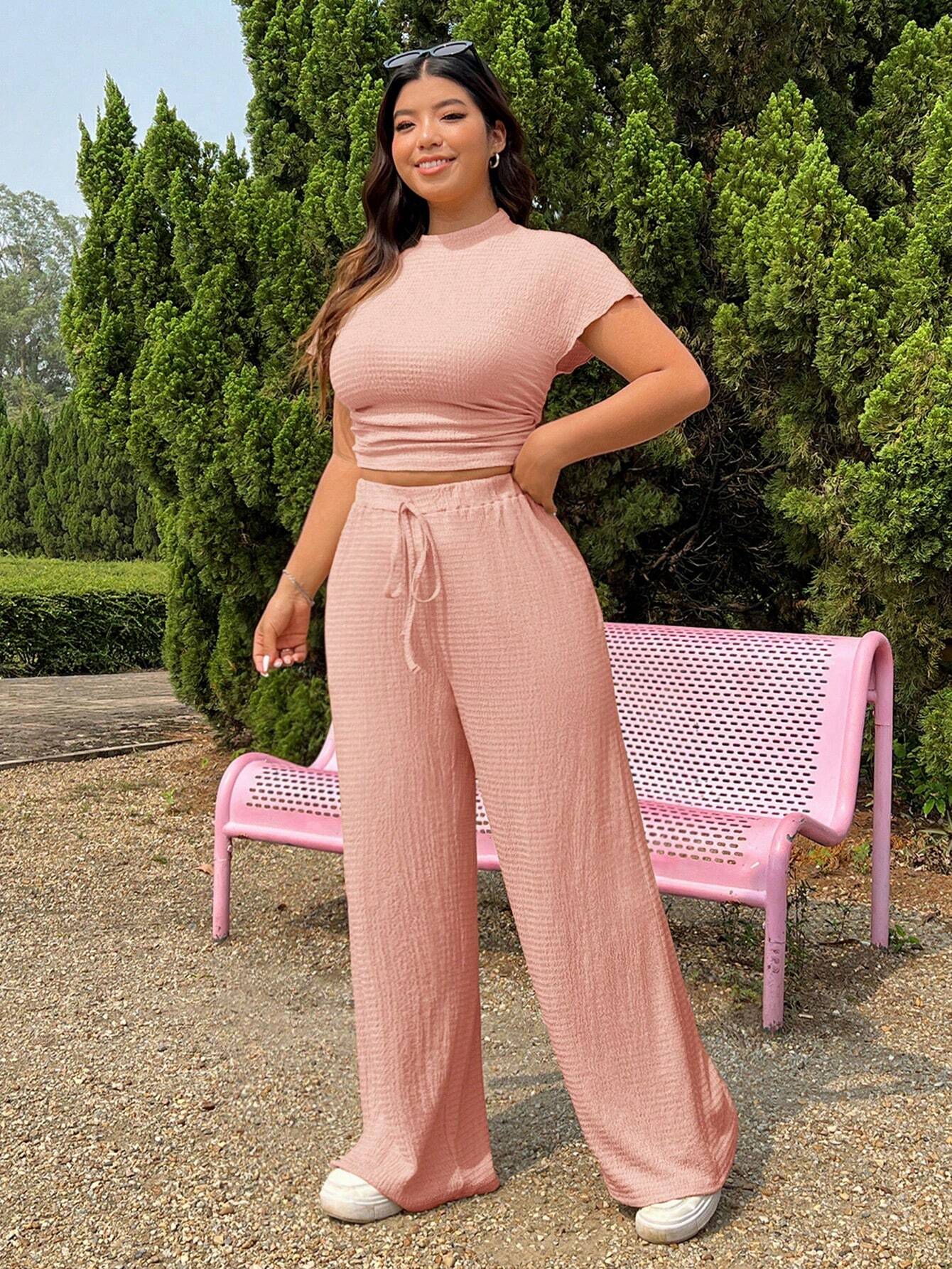 Stylish Plus Size Textured Knit Top & Pant Set