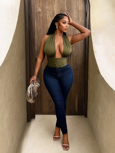 Chic Backless Deep V-Neck Cropped Tank Top