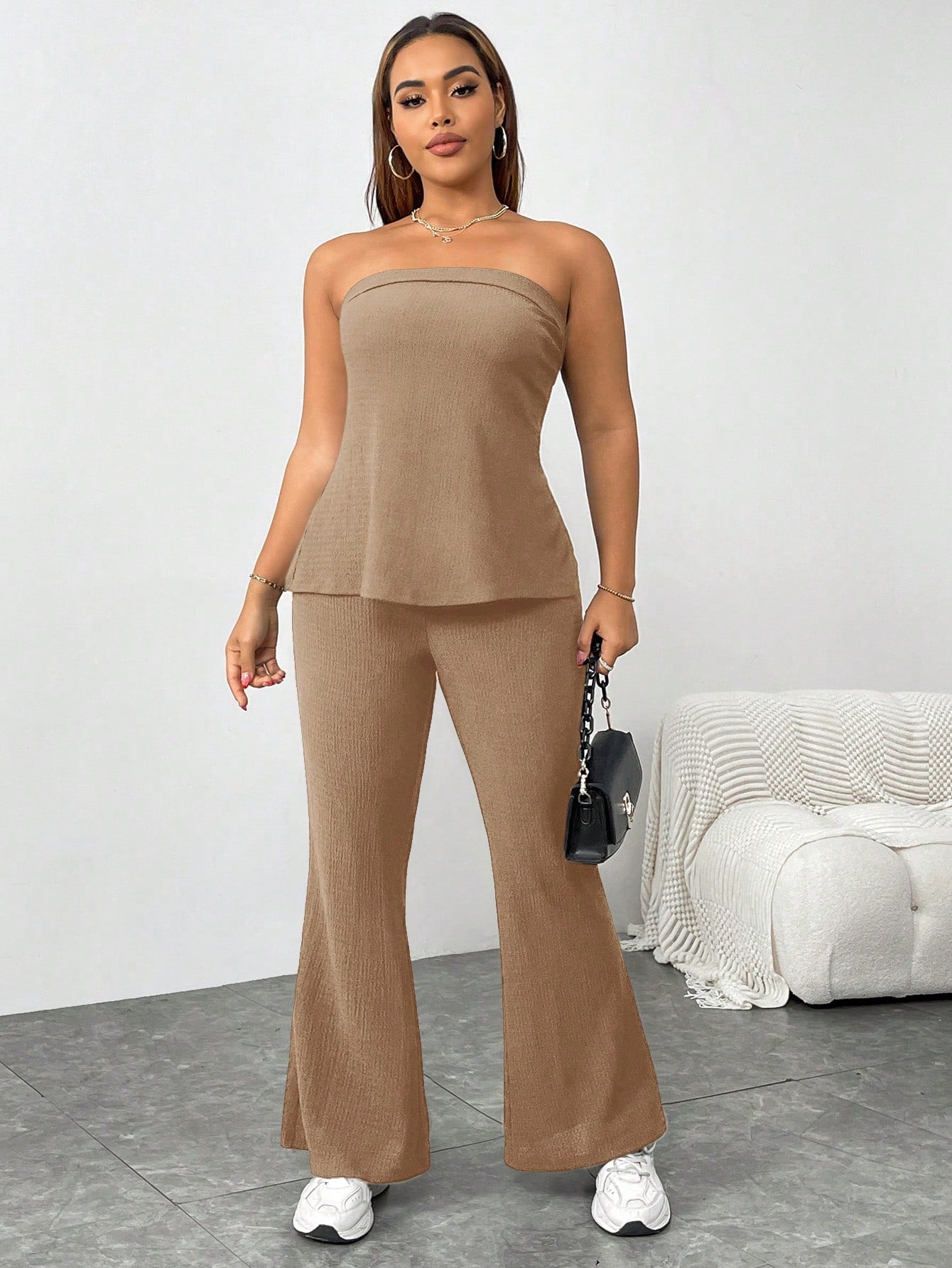 Plus Size Women's Elegant Black Two-Piece Vacation Suit