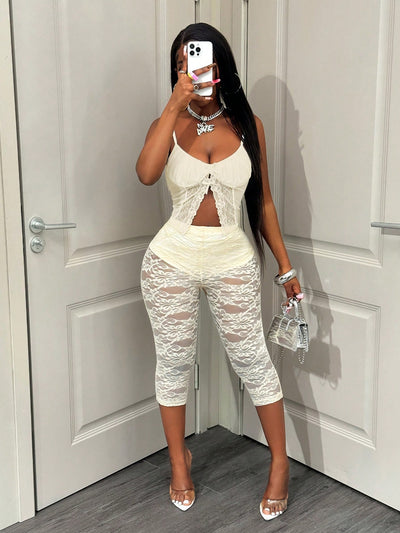 Elegant Lace Sheer 3/4 Length Leggings
