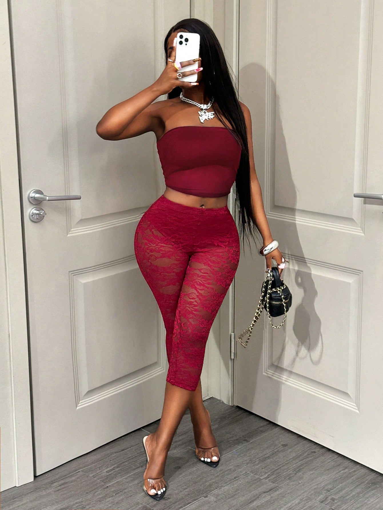 Elegant Lace Sheer 3/4 Length Leggings