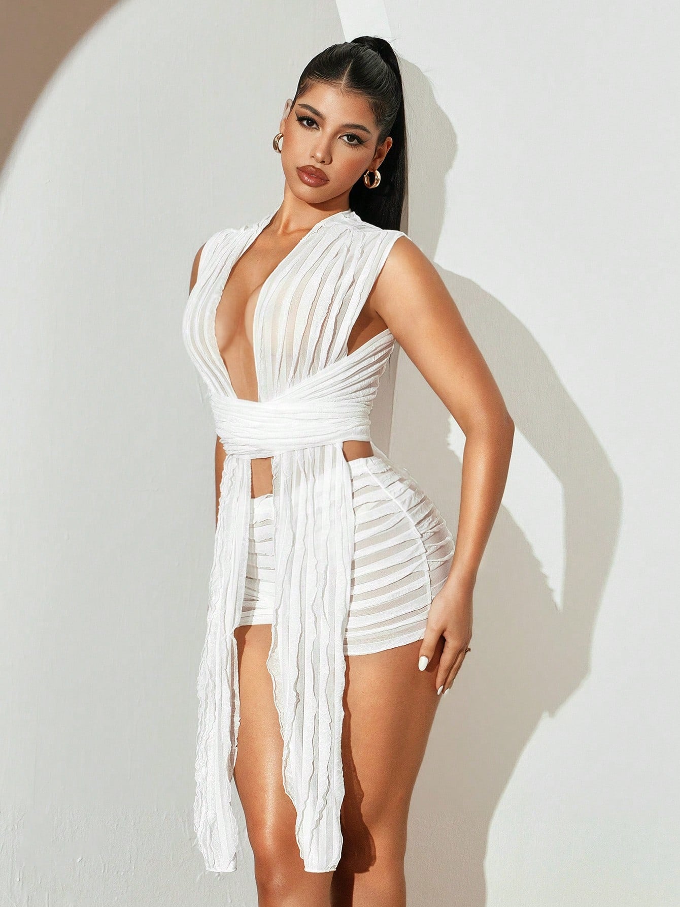 Women's Allure Deep V-Neck Crop Top & Shorts Set