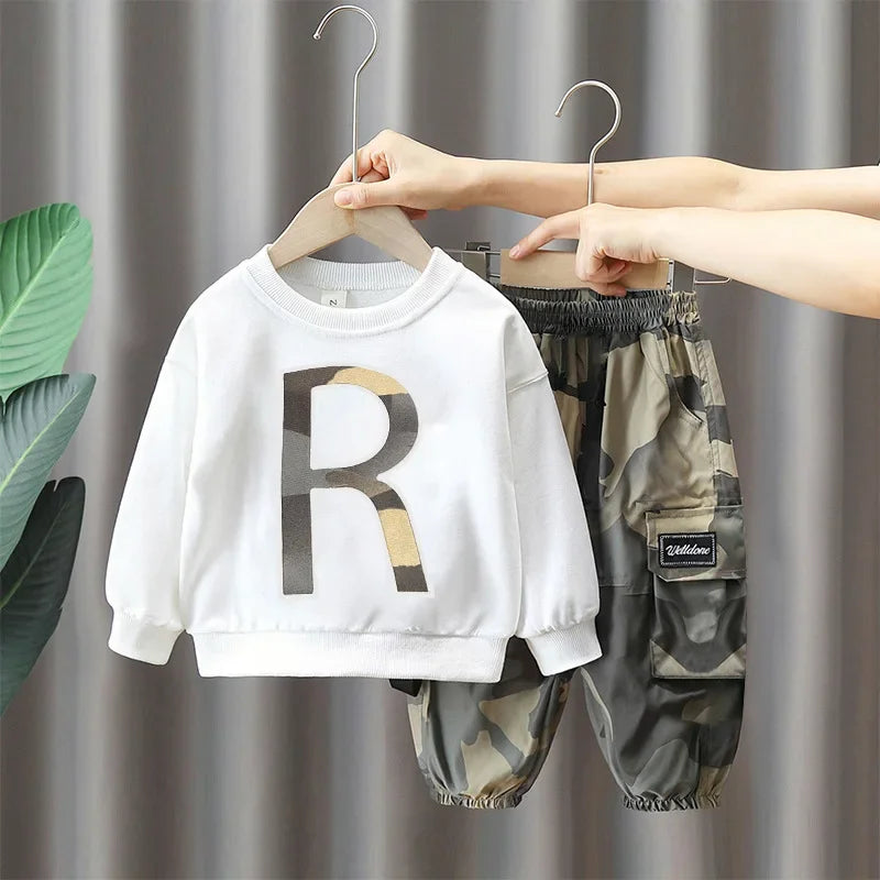 Autumn Kids Camouflage Sweatshirt & Cargo Pants Set