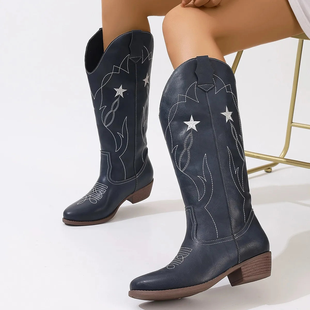 Trendy Embroidered Western Cowboy Boots for Women.