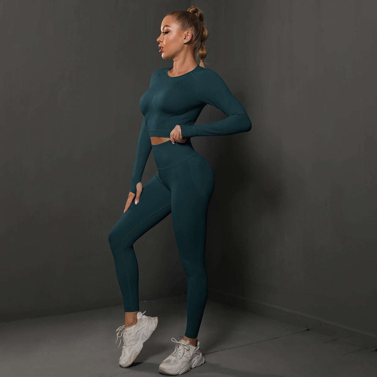 Trendy Seamless Yoga Set - Crop Top & High Waist Leggings