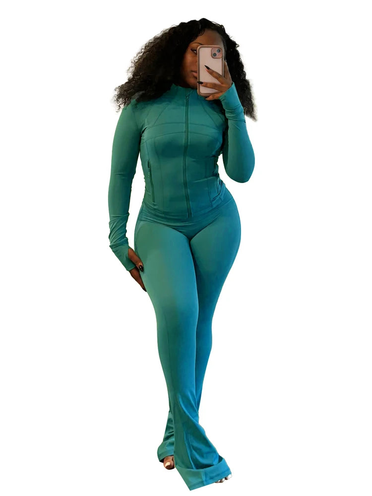 Chic Women's Two Piece Tracksuit Set - Fall Essential.