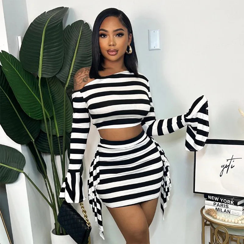 Trendy Y2K Striped Co-ord Set - Flare Sleeve Crop Top & Skirt.