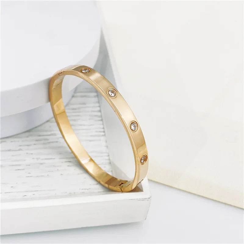 Gold Zircon Cross Nut Nail Bracelet for Women.