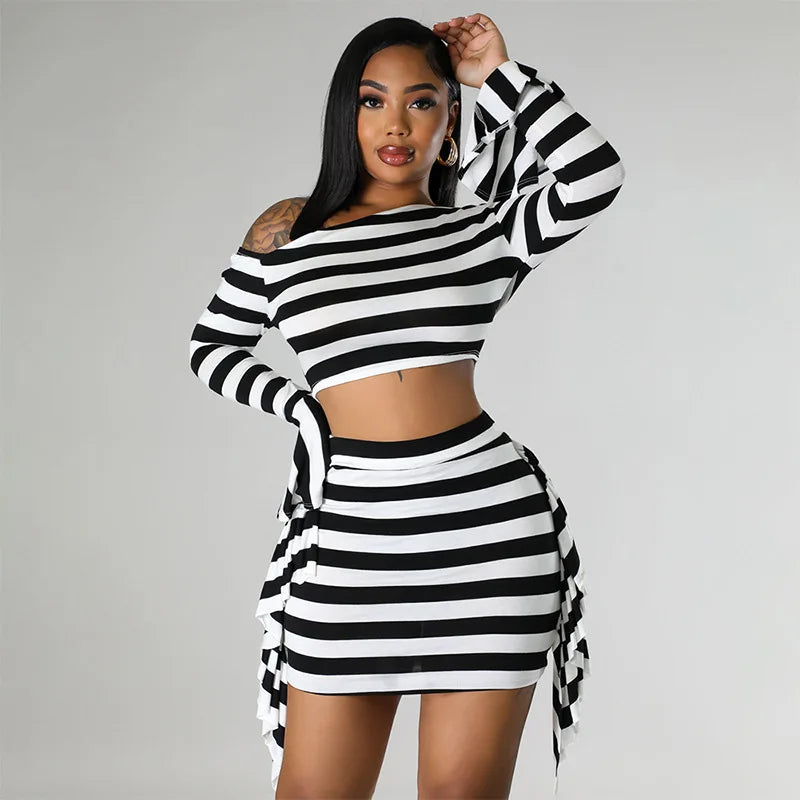 Trendy Y2K Striped Co-ord Set - Flare Sleeve Crop Top & Skirt.