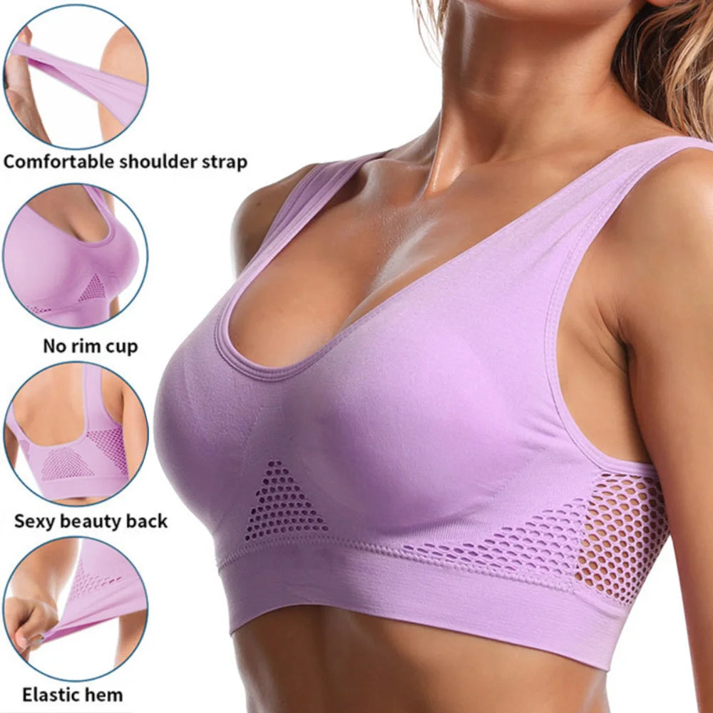 Seamless Mesh Women's Sports Bra - Chic & Comfy.