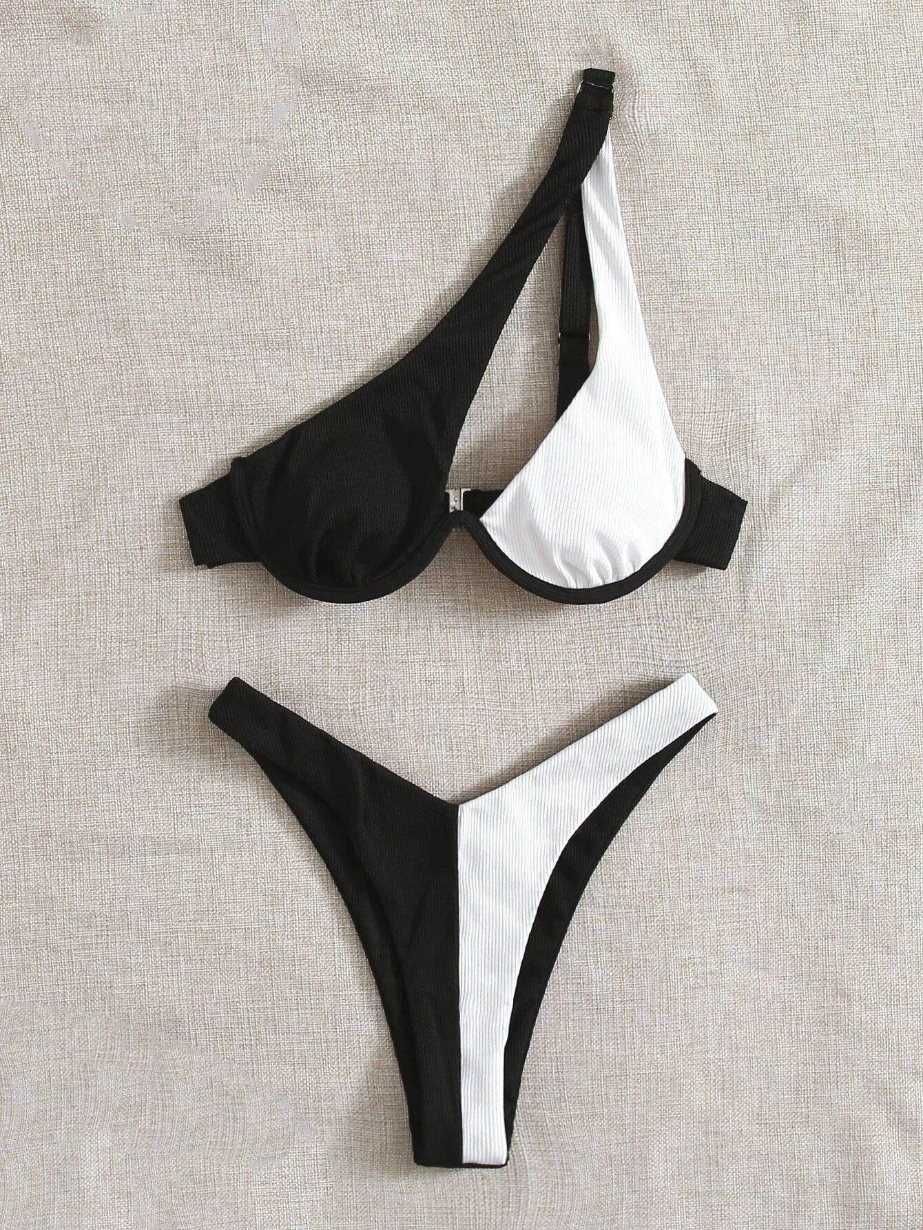 Luxury Cut Out Underwire Push Up Bikini Set.