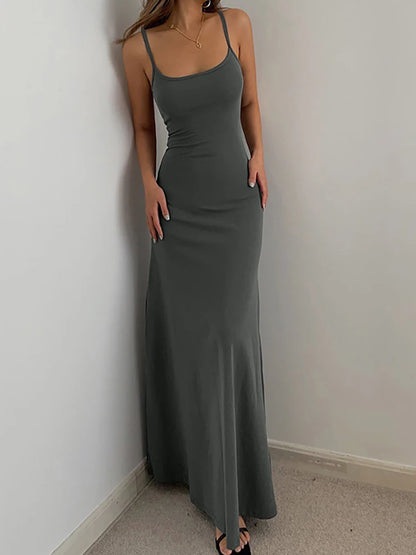 2025 Summer Women's Backless Halter Maxi Dress.