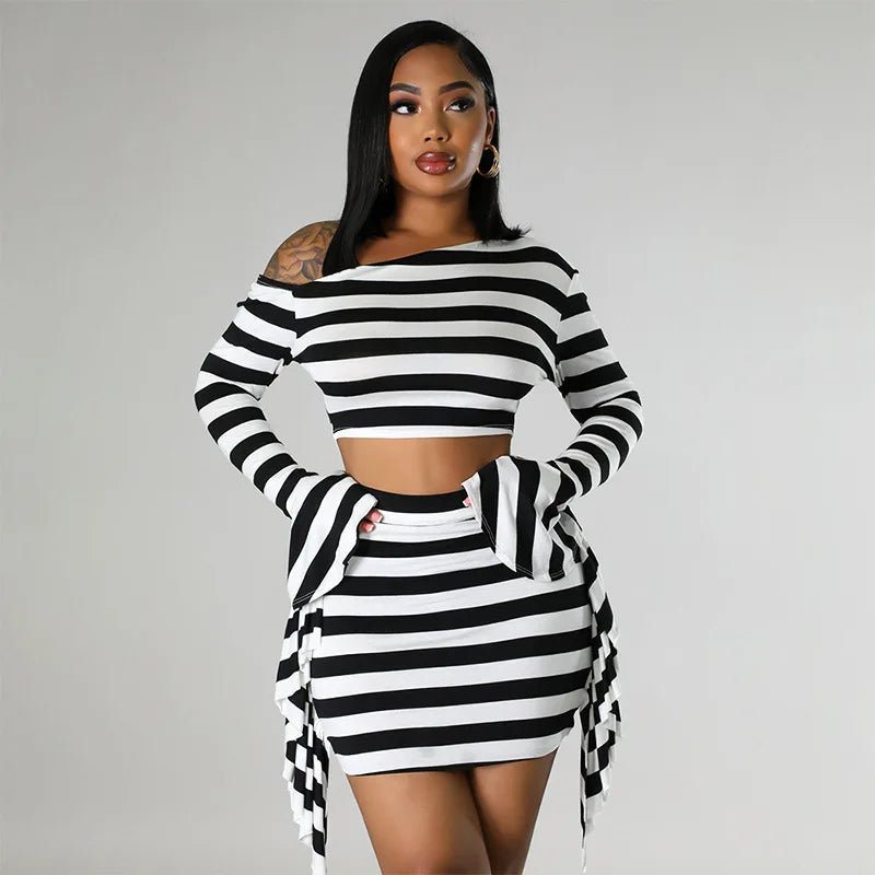 Trendy Y2K Striped Co-ord Set - Flare Sleeve Crop Top & Skirt.