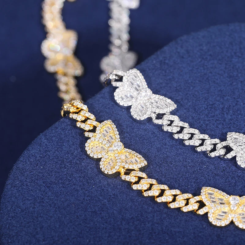 Dazzling Moissanite Iced Out Cuban Link Chain Necklace.